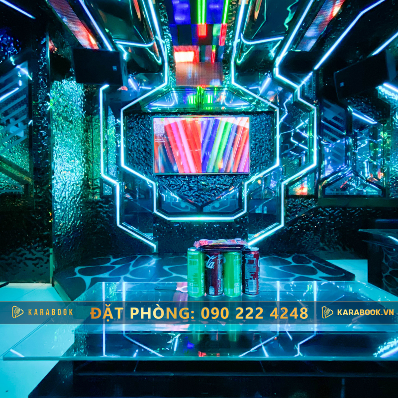 Golden Karaoke 299 Xã Đàn